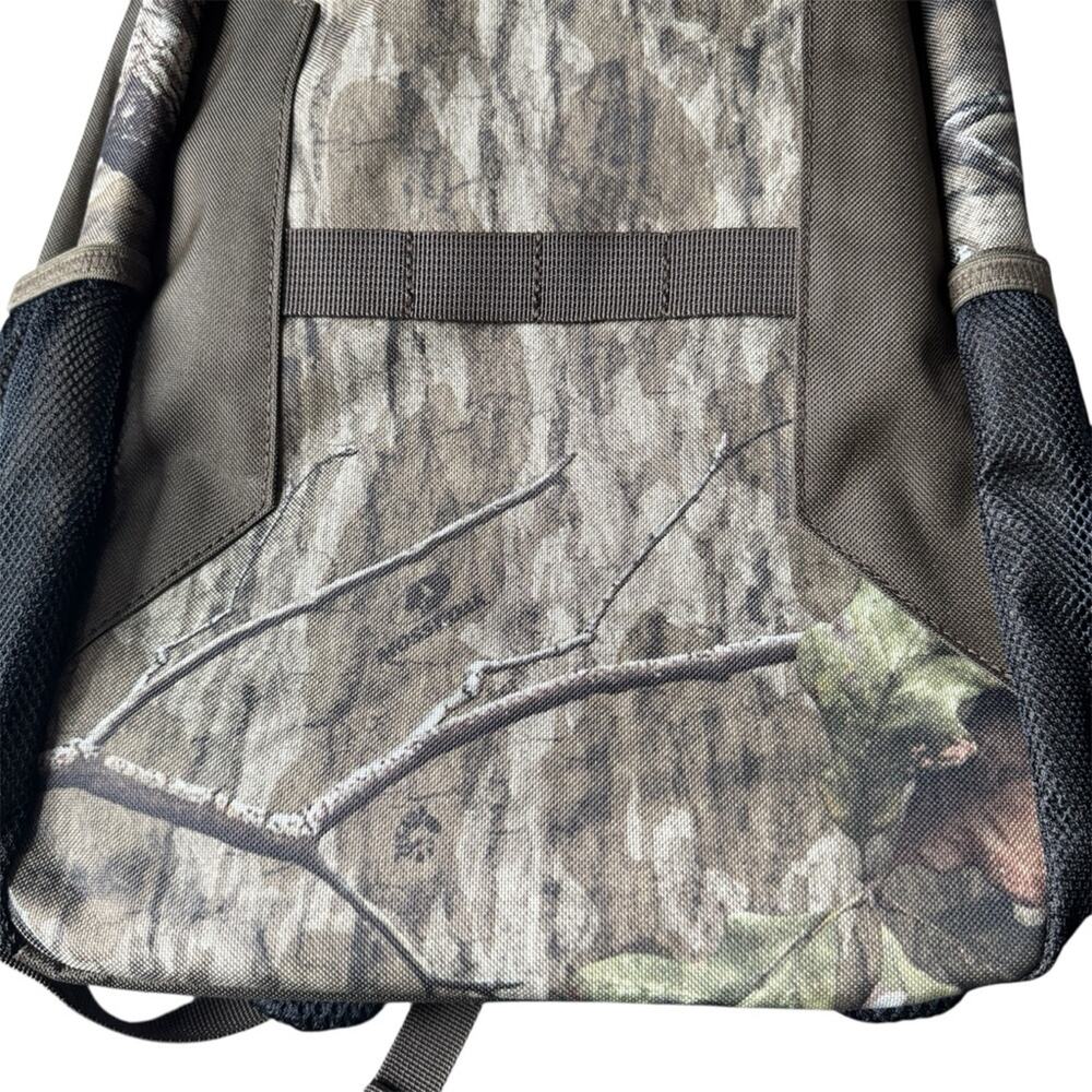Mossy Oak 20L Hunting Backpack Mossy Oak Country Roots Camouflage Pattern - Picture 2 of 10